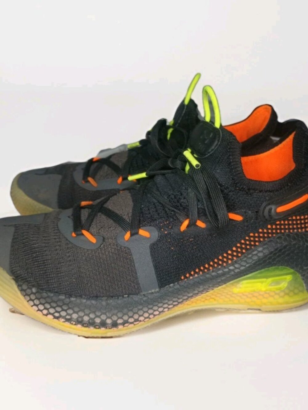 Under Armour Steph Curry 6 Shoes Size 4Y Youth Fox Theatre Great Condition